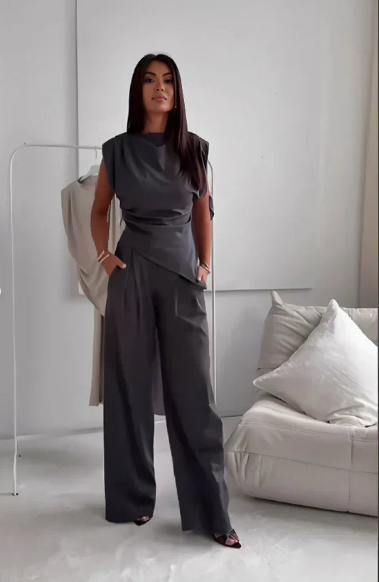 Diann⢠Elegant Two-Piece Set