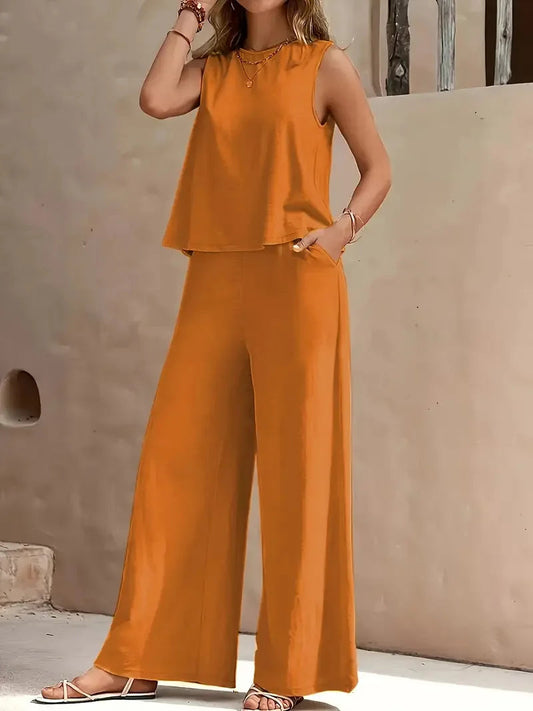 Danielle⢠Sleeveless Two-Piece Set
