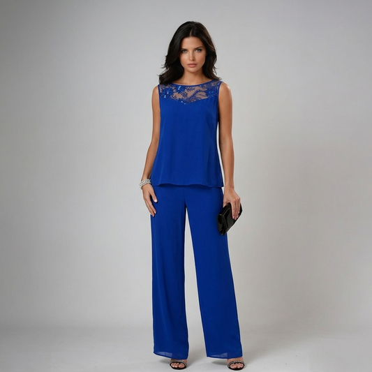 Iva⢠Elegant Three-Piece Set