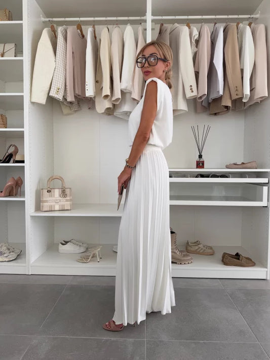 Evelyn⢠Elegant 2-Piece Set