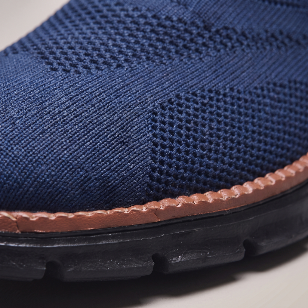 ALEXANDER SLIP-ON SNEAKERS