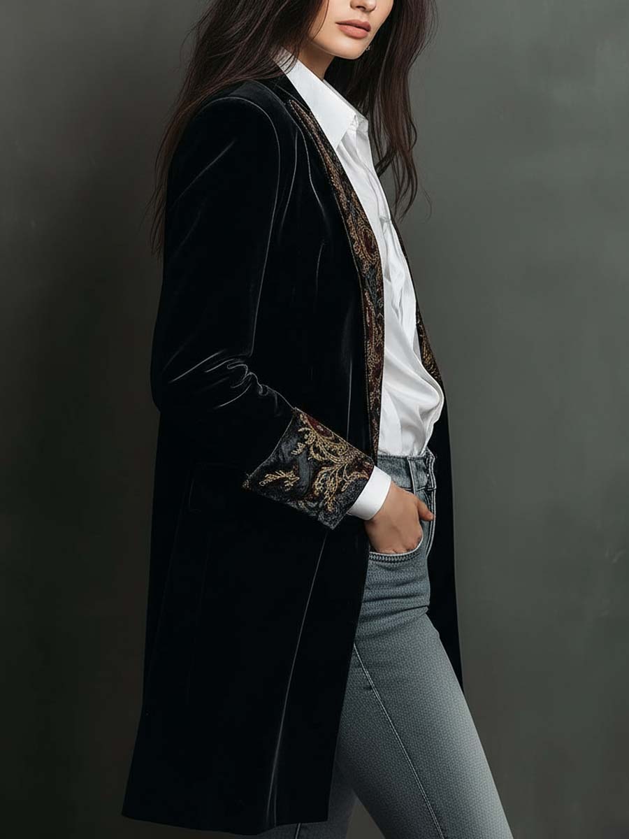 Black Slim-Fit Women's Blazer with Lapels & Baroque Print