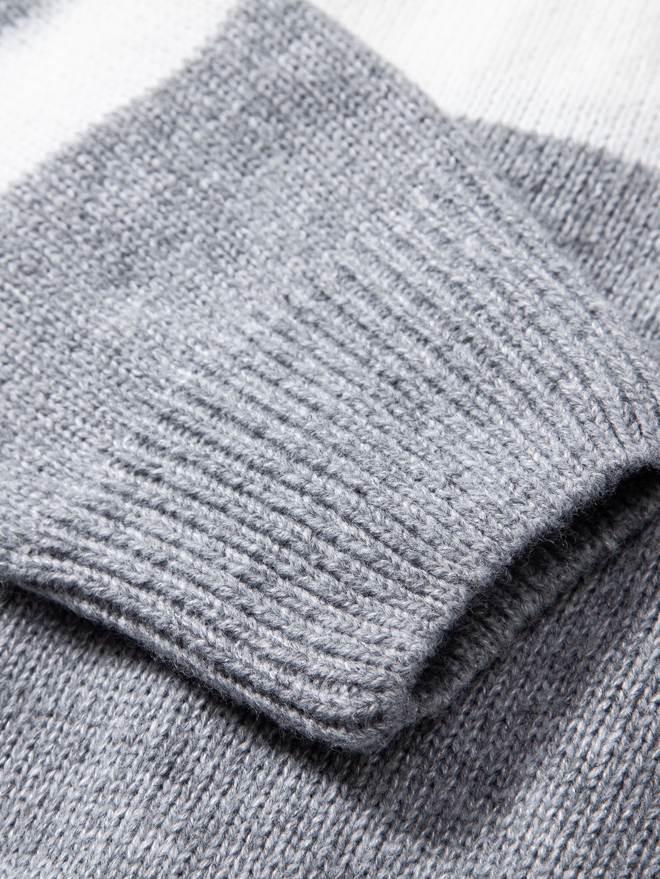 Contrast Twist Jacquard Knit Sweater