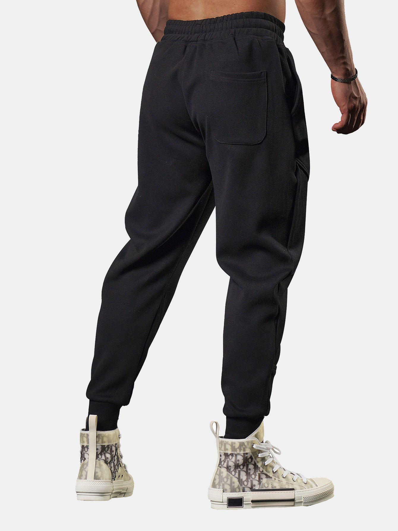 Man Split Cropped Joggers