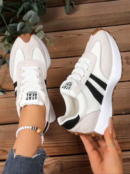LILIA™ - Women Casual Breathable Sneakers for All Season Wear