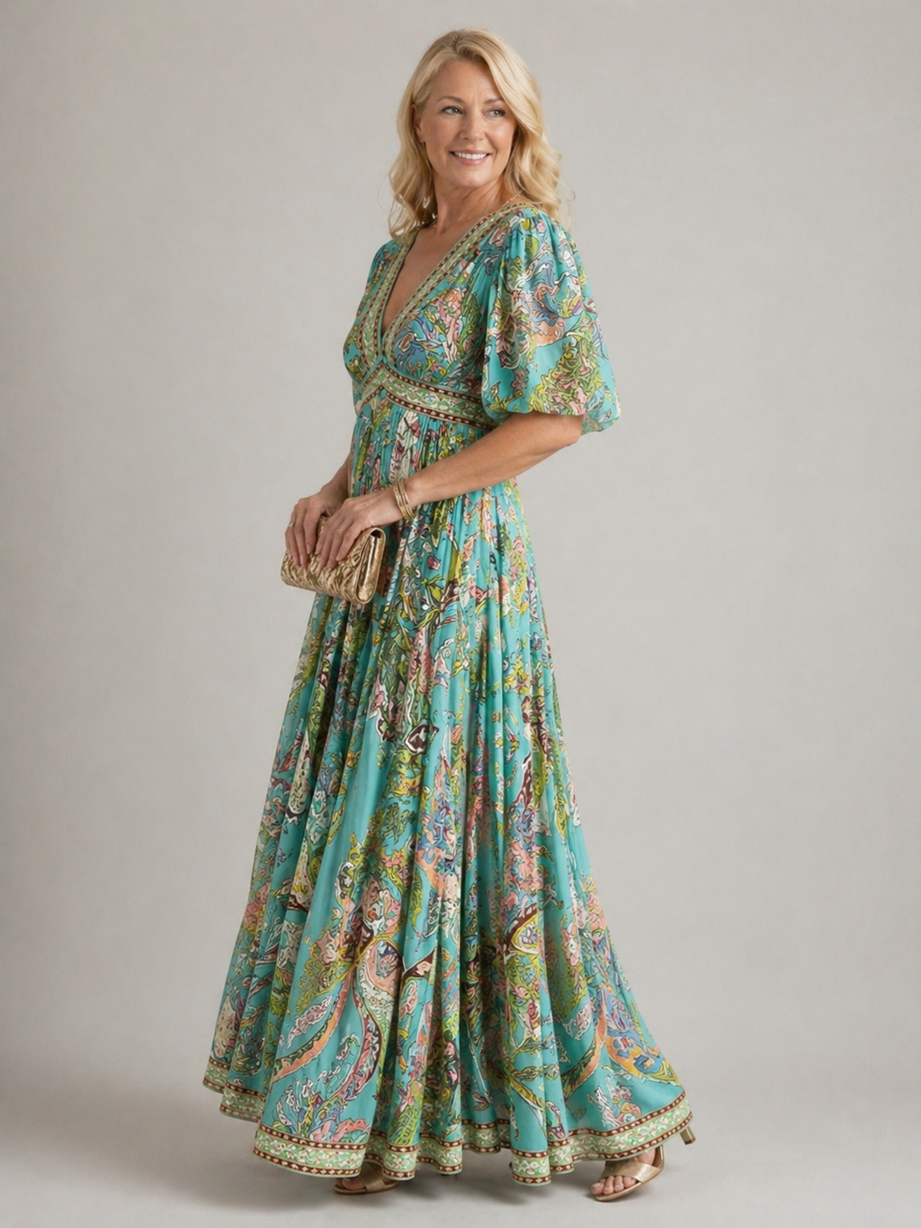 Edyth™  | Airy maxi dress with puff sleeves and V-neck