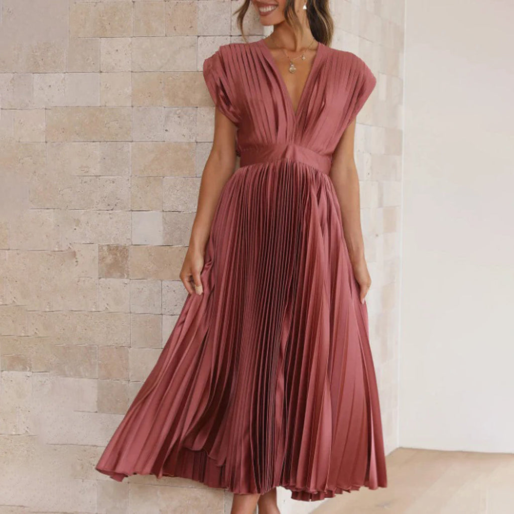 Ellis & Johnson™  | Timeless Pleated Midi Dress