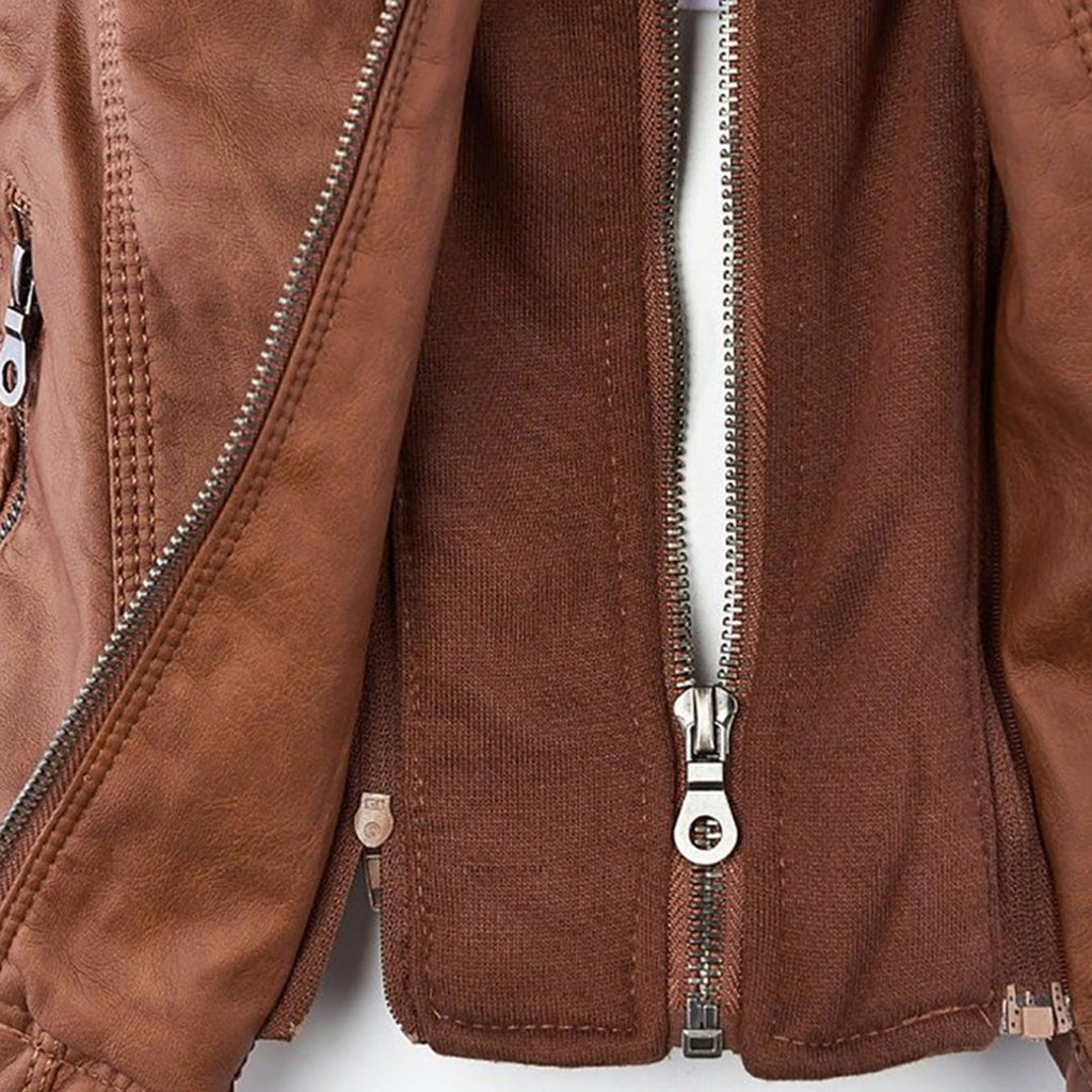 CHARLOTTE ROBUST & ELEGANT LEATHER JACKET