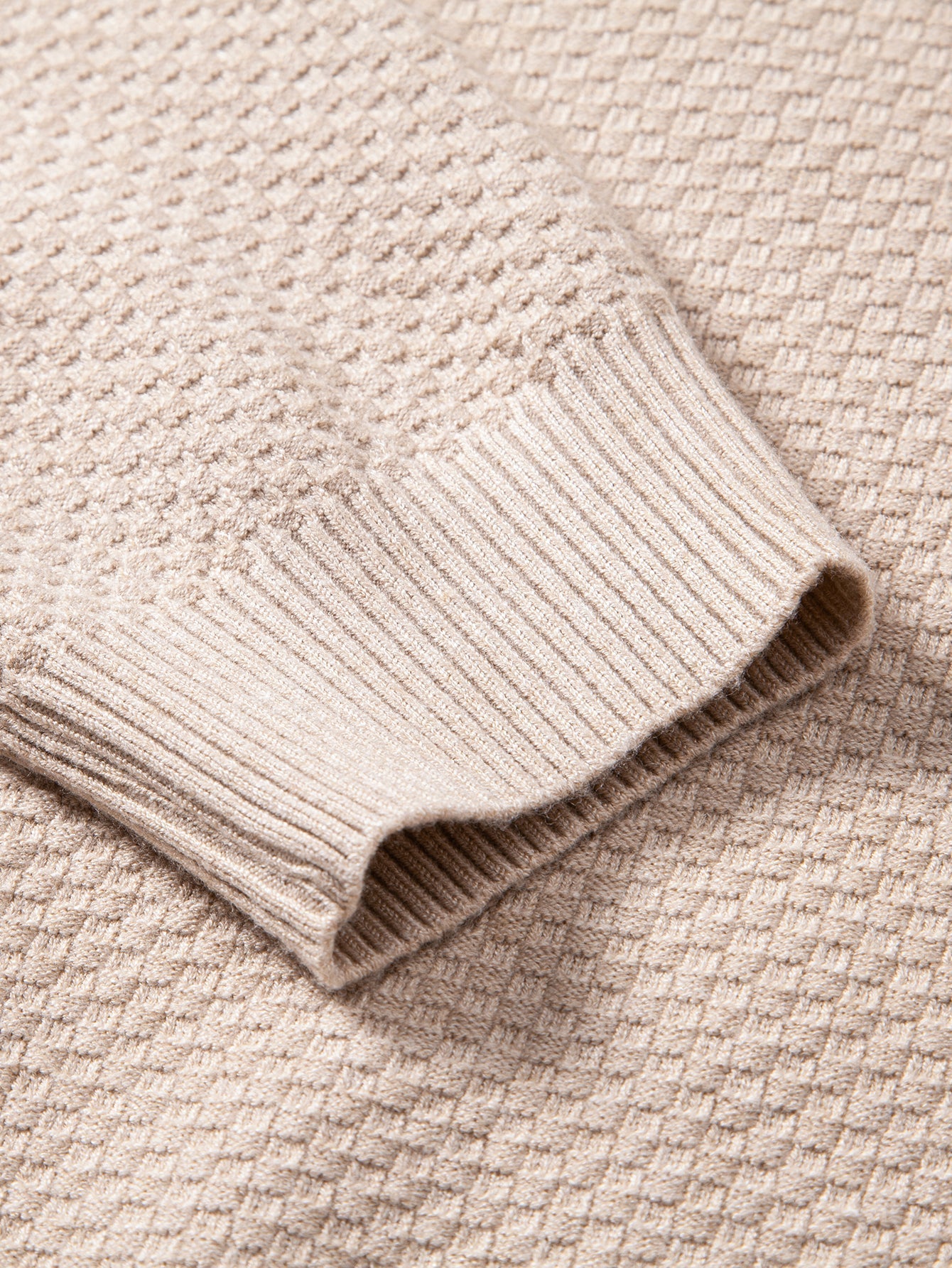 Checkerboard Textured Turtle Neck Sweater