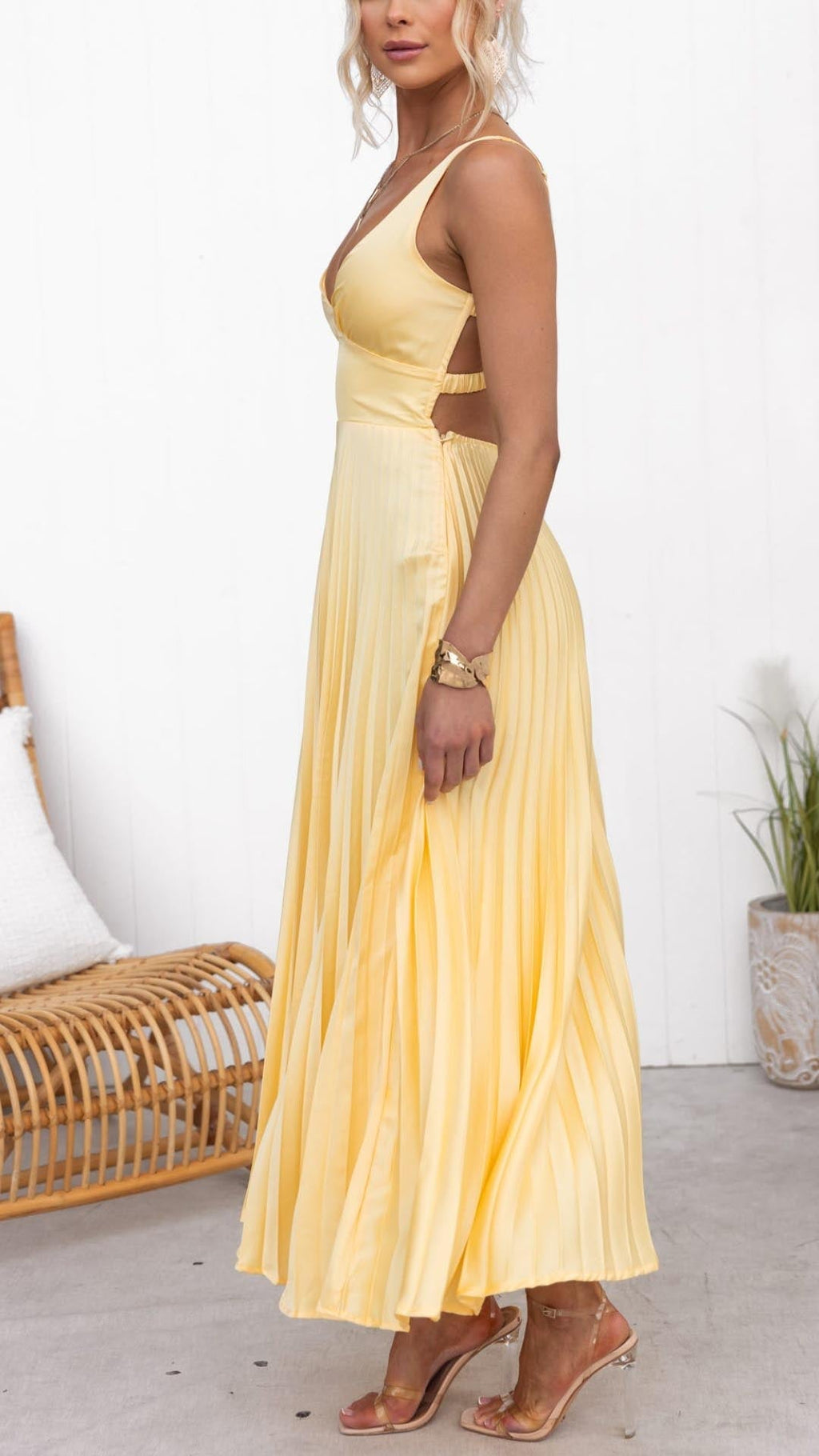 Bethany™  | Pleated V-Neck Maxi Dress
