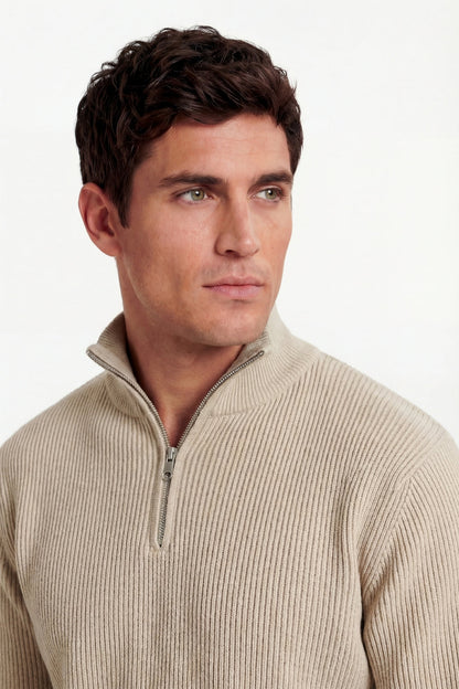 PAUL | Straight-Cut Sweater