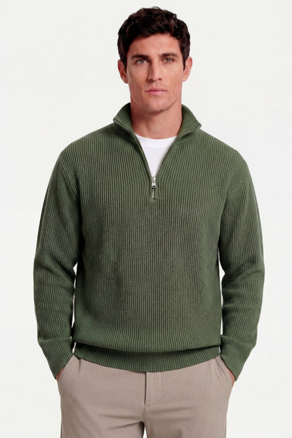 PAUL | Straight-Cut Sweater