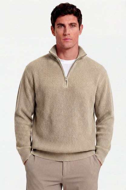 PAUL | Straight-Cut Sweater